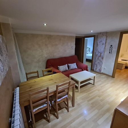 Apartmán Dos Torres Galadriel- Parking Privado Gratis Zaragoza Exteriér fotografie