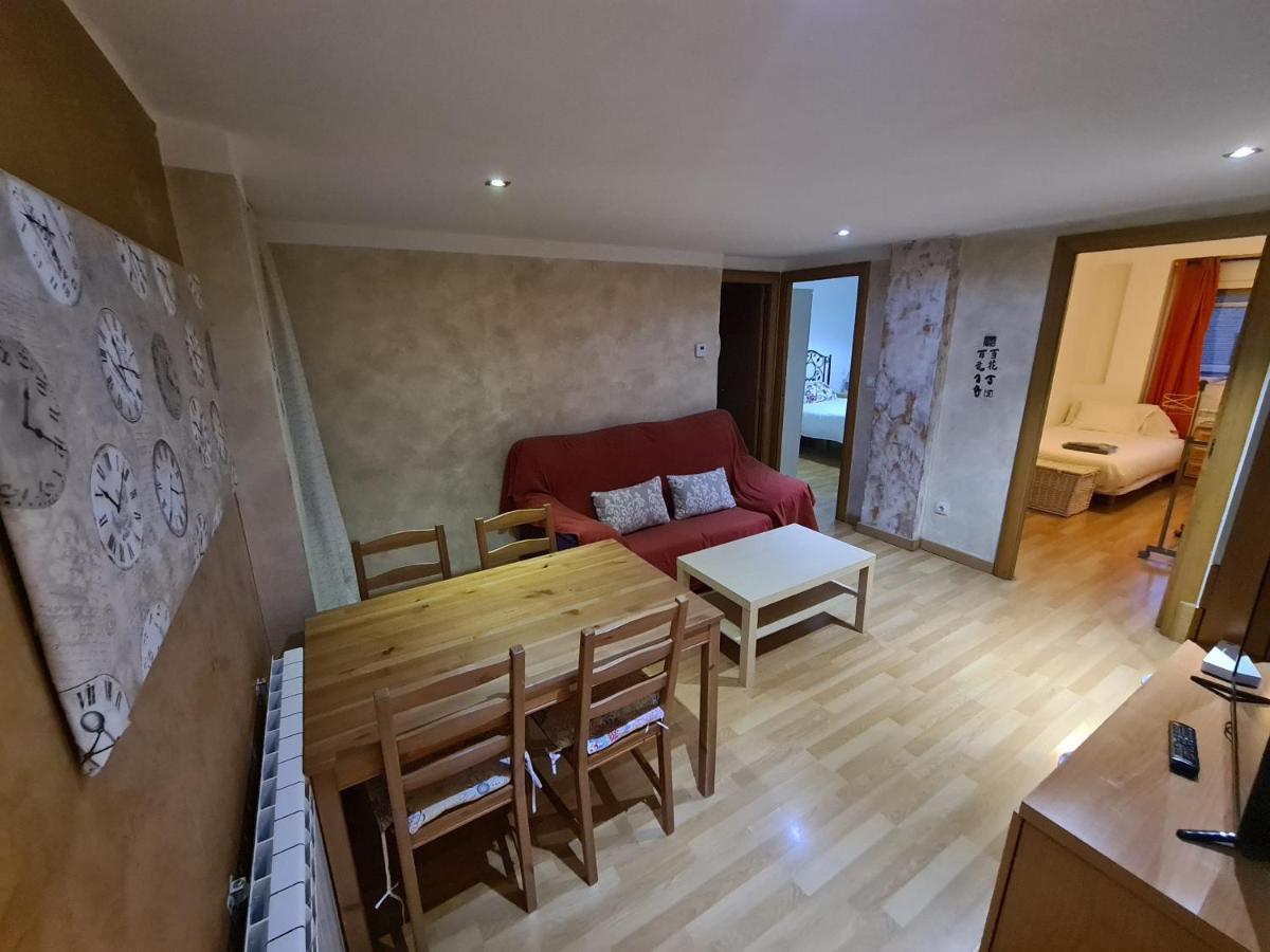 Apartmán Dos Torres Galadriel- Parking Privado Gratis Zaragoza Exteriér fotografie